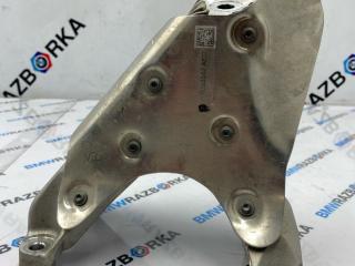 кронштейн двигателя BMW M2 G87 2024, 3.0 л., S58B30A, бензин, АКПП, купе, задний привод, 8053542