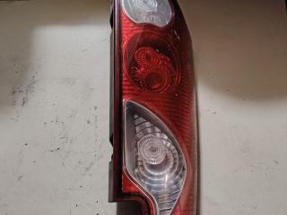 фонарь задний правый Renault Kangoo 2 поколение (2007 - 2013), 8200419952