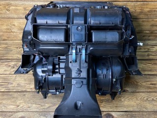 корпус отопителя (печки) BMW 5 серия E60/E61 [рестайлинг] E60 2007, 3.0 л., N53 B30 A, бензин, АКПП, седан, 64119134986, 9134986