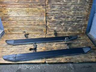 пороги (комплект) Land Rover Range Rover 3 поколение L322 2004, 4.4 л., M62 B44, бензин, АКПП, внедорожник 5 дв.