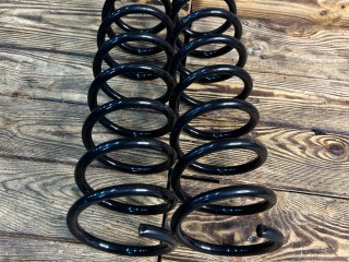 пружина задняя BMW 5 серия E60/E61 [рестайлинг] E60 2009, 2.0 л., N47 D20 A, дизель, МКПП, седан