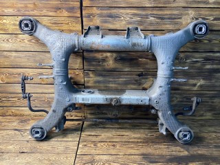 балка подвески задняя BMW 7 серия F01/F02 F01 2009, 3.0 л., N57 D30 A, дизель, АКПП, седан, 6775895, 6775896