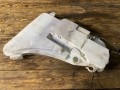бачок омывателя BMW 7 серия F01/F02 F01 2009, 3.0 л., N57 D30 A, дизель, АКПП, седан - фото №2
