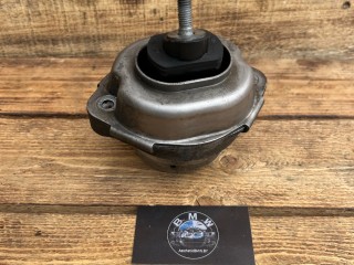 подушка крепления двигателя BMW X5 E53 [рестайлинг] E53 2005, 3.0 л., M57N 306 D2, дизель, 22116758444, 6758444