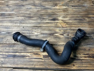 патрубок радиатора Land Rover Range Rover 3 поколение L322 2004, 4.4 л., M62 B44, бензин, АКПП, внедорожник 5 дв.