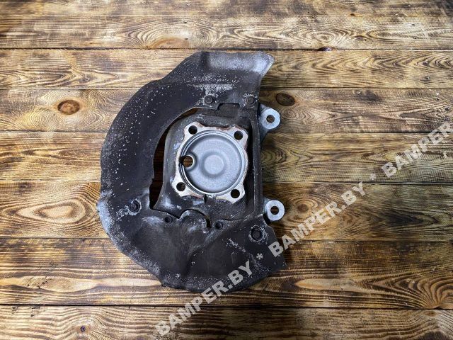 кулак поворотный левый BMW 5 серия E60/E61 2005, 2.5 л., бензин, МКПП, седан, 31216760953, 6760953 - фото №1