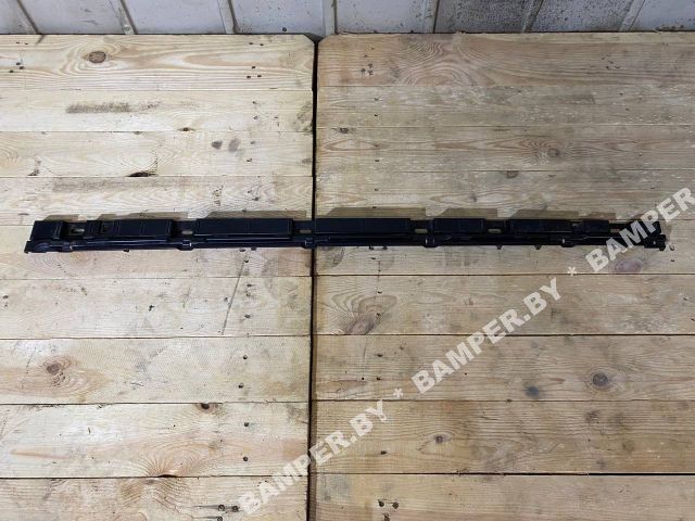 Кронштейн крепления порога BMW 7 серия F01/F02 2009, 4.4 л., бензин, АКПП, седан, 51777187101, 7187101 - фото №1