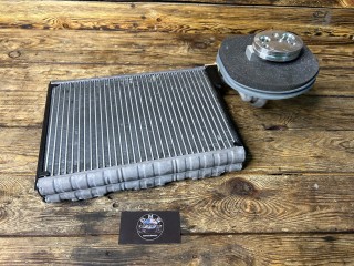 испаритель кондиционера BMW 7 серия F01/F02 F01 2009, 3.0 л., N57 D30 A, дизель, АКПП, седан