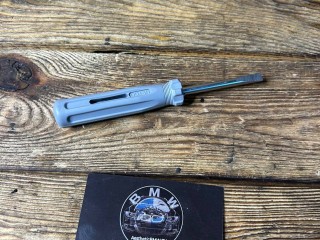 ящик под инструменты BMW 7 серия F01/F02 F01 2009, 3.0 л., N57 D30 A, дизель, АКПП, седан