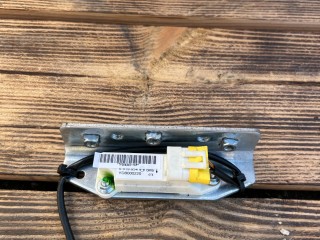 датчик удара Land Rover Range Rover 3 поколение L322 2004, 4.4 л., M62 B44, бензин, АКПП, внедорожник 5 дв., YDB000220