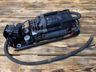 компрессор пневмоподвески BMW 7 серия F01/F02 [рестайлинг] F01LCI 2013, 3.0 л., N57 D30 A, дизель, АКПП, седан, 37206789165, 6789165, 37206875176, 6875176, 37206864215, 6864215, 37206789450, 6789450, 37206794465, 6794465, 37206784137, 6784137