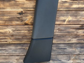 обшивка стойки центральной правой Land Rover Range Rover 3 поколение L322 2004, 4.4 л., M62 B44, бензин, АКПП, внедорожник 5 дв., 51478268852, 8268852