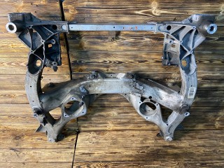 балка подвески передняя (подрамник) BMW 7 серия F01/F02 F01 2009, 3.0 л., N57 D30 A, дизель, АКПП, седан