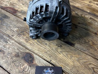 генератор BMW 7 серия F01/F02 F01 2009, 3.0 л., N57 D30 A, дизель, АКПП, седан, 7807187, 12317807187