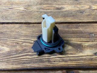 расходомер воздуха BMW 5 серия E60/E61 [рестайлинг] E60 2007, 3.0 л., N53 B30 A, бензин, АКПП, седан, 13627551638, 7551638