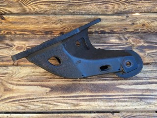 кронштейн двигателя Land Rover Range Rover 3 поколение L322 2004, 4.4 л., M62 B44, бензин, АКПП, внедорожник 5 дв., 22116752061, 6752061