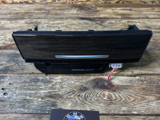 пепельница BMW 7 серия F01/F02 F01 2009, 3.0 л., N57 D30 A, дизель, АКПП, седан, 9119317