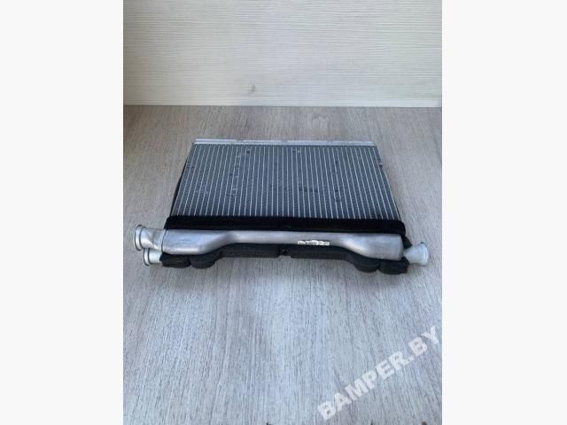 радиатор отопителя (печки) BMW 5 серия F07/F10/F11 F11 2011, 2.5 л., дизель, АКПП, универсал, 8206001 - фото №1