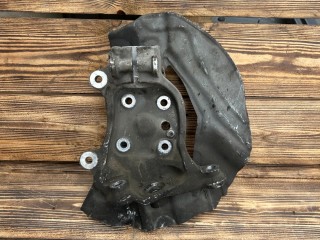 кулак поворотный левый BMW 7 серия E65/E66/E67 E65 2002, 4.4 л., N62 B44, бензин, АКПП, седан