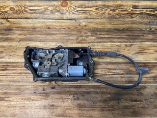 блок управления ручником BMW 7 серия E65/E66/E67 E65 2002, 4.4 л., N62 B44, бензин, АКПП, седан, 34401165910, 1165910, 34406761383, 6761383
