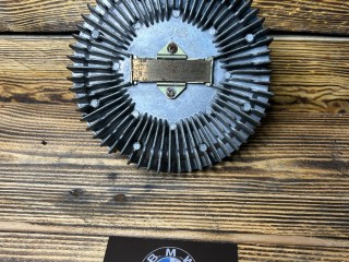 вискомуфта Land Rover Range Rover 3 поколение L322 2004, 4.4 л., M62 B44, бензин, АКПП, внедорожник 5 дв.