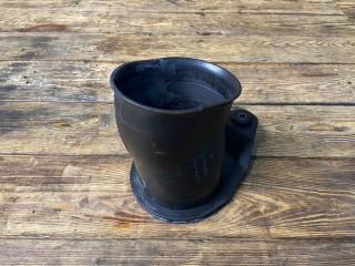 воздуховод BMW 5 серия E60/E61 [рестайлинг] E60 2009, 2.0 л., N47 D20 A, дизель, МКПП, седан, 13717792417, 7792417