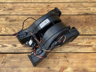 моторчик печки BMW 7 серия F01/F02 F01 2009, 3.0 л., N57 D30 A, дизель, АКПП, седан, 64119138176, 9138176, 9153806