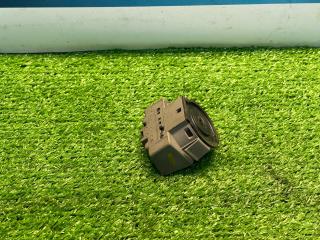 контактная группа Ford Focus 2 поколение BK 2006, 1.4 л., ASDB, бензин, желтый, купе, передний привод