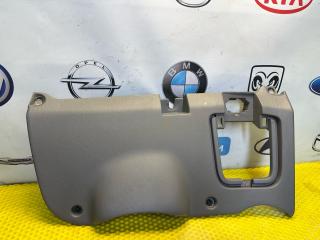 пластик Ford Focus 1 поколение [рестайлинг] (2001 - 2005), 2.0 л., бензин, универсал