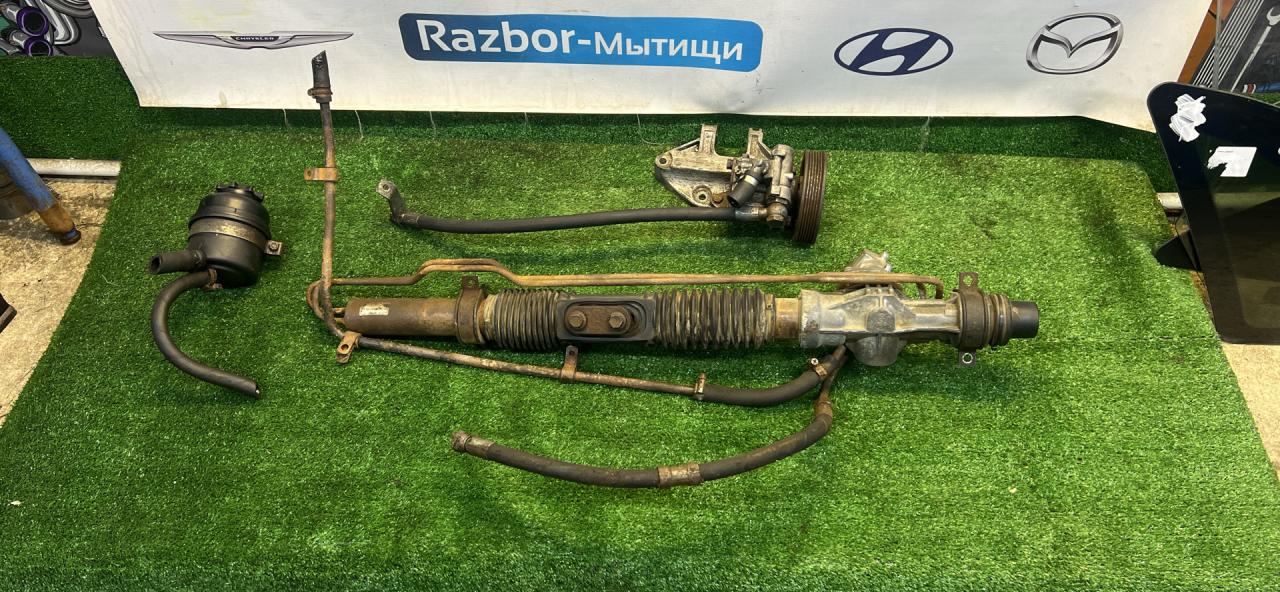 насос гидроусилителя руля Lada 2112 1 поколение 2005, 1.6 л., ВАЗ-21124, бензин, МКПП, хетчбэк 5 дв. - фото №1