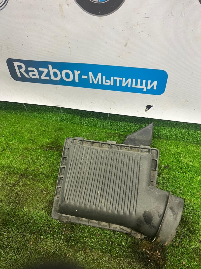 резонатор воздушного фильтра Chrysler Sebring 1 поколение FJ 1998, 2.4 л., EDZ, бензин, АКПП, седан - фото №1