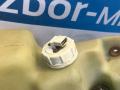 бачок омывателя Lada 2112 1 поколение 2005, 1.6 л., ВАЗ-21124, бензин, МКПП, хетчбэк 5 дв. - фото №2