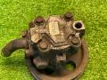 насос гидроусилителя руля Ford Focus 1 поколение CAK 2001, 2.0 л., AODB, бензин, АКПП, седан, 3A674AA - фото №5