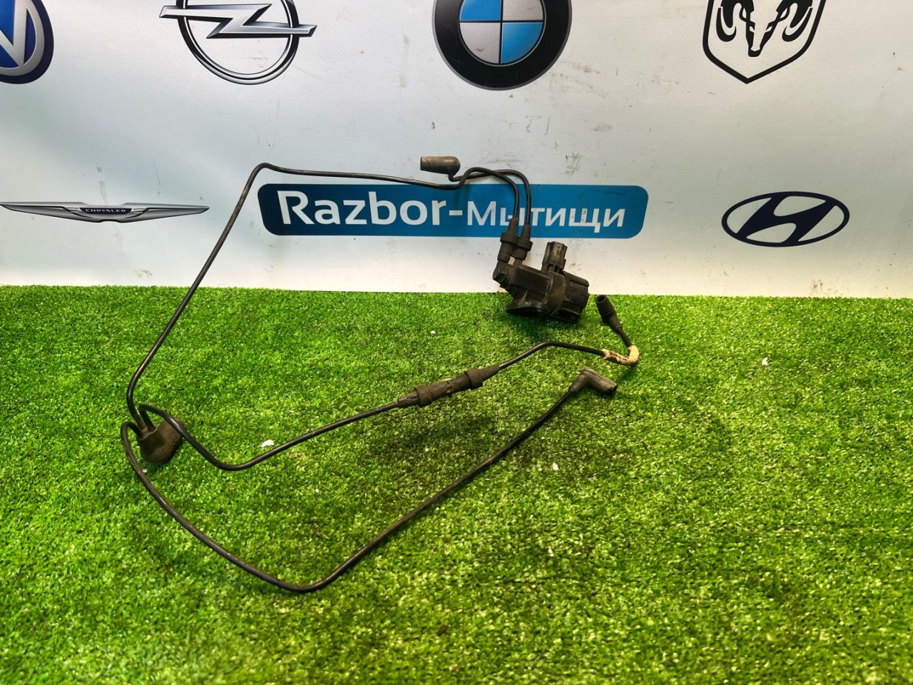 электромагнитный клапан Ford Focus 1 поколение CAK 2001, 2.0 л., AODB, бензин, АКПП, седан, F57E-9J459 - фото №1