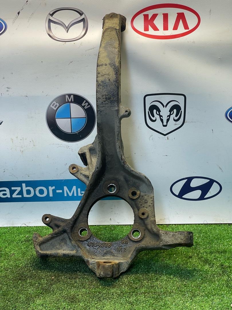 кулак поворотный правый Chrysler Sebring 1 поколение FJ 1998, 2.4 л., EDZ, бензин, АКПП, седан, 4764378 - фото №1