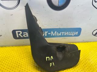 брызговик Ford Focus 1 поколение [рестайлинг] 2004, 1.6 л., бензин, МКПП, хетчбэк 5 дв.