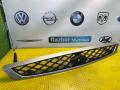 решетка радиатора Ford Focus 1 поколение [рестайлинг] 2004, 1.8 л., EYDC, бензин, МКПП, седан, 2M518200DCW - фото №9