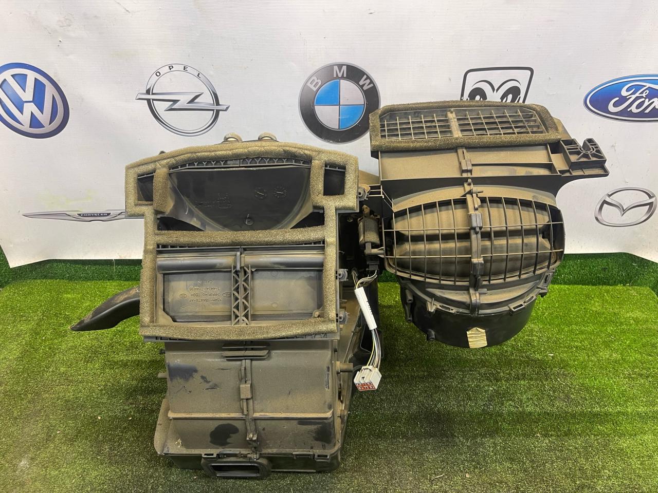 отопитель в сборе (печка) Ford Focus 1 поколение CAK 2001, 2.0 л., АКПП - фото №1