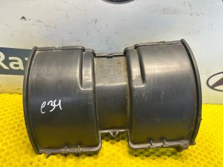 крышка вентилятора печки BMW 5 серия E34 1990, 2.0 л., M50 B20 TU, бензин, МКПП, седан, 13981319