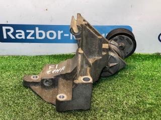 кронштейн генератора Ford Focus 1 поколение [рестайлинг] 2004, 2.0 л., EDDB, бензин, АКПП, седан, 98BB-10039-AG