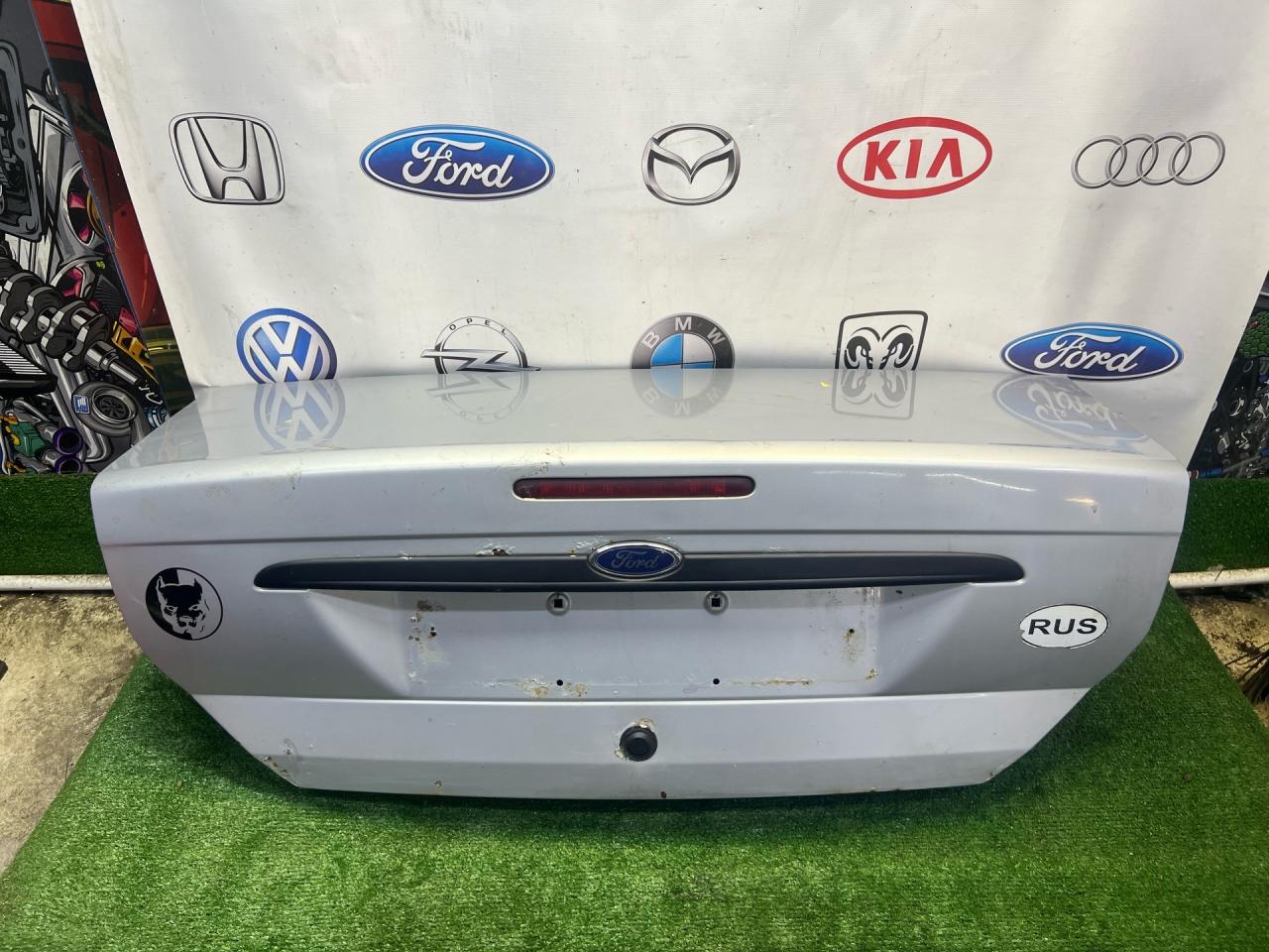 крышка багажника (дверь 3-5) Ford Focus 1 поколение CAK 2001, 2.0 л., АКПП - фото №1