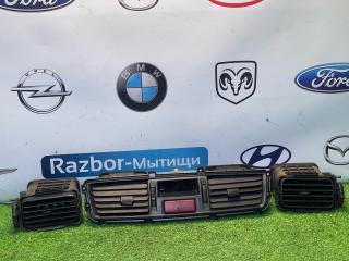 дефлектор обдува салона Mitsubishi Lancer 9 поколение 2004, 1.6 л., 4G18, бензин, АКПП, пурпурный, седан, передний привод, MR512557