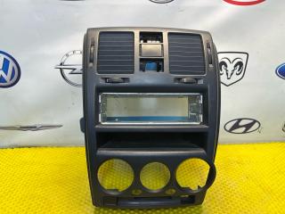 Декоративная накладка центральной консоли Hyundai Getz 1 поколение 2005, 1.3 л., G4EA, бензин, МКПП, красный, передний привод, 84740-1C050