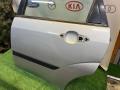 дверь задняя левая Ford Focus 1 поколение [рестайлинг] 2003, 1.6 л., FYDA, бензин, МКПП, серебристый, седан - фото №2
