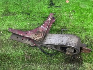 подушка крепления двигателя Dodge Neon 2 поколение 2001, 2.0 л., ECB, бензин, АКПП, седан