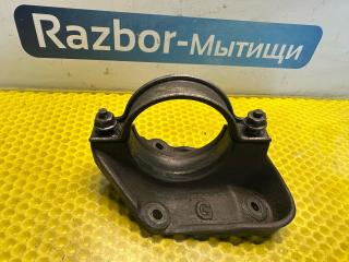 кронштейн полуоси Ford Focus 1 поколение [рестайлинг] 2004, 1.8 л., EYDC, бензин, МКПП, седан, XS4W-3K305-AG