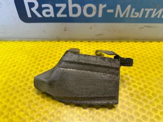 кронштейн (крепление) Ford Focus 1 поколение [рестайлинг] 2004, 1.8 л., EYDC, бензин, МКПП, седан