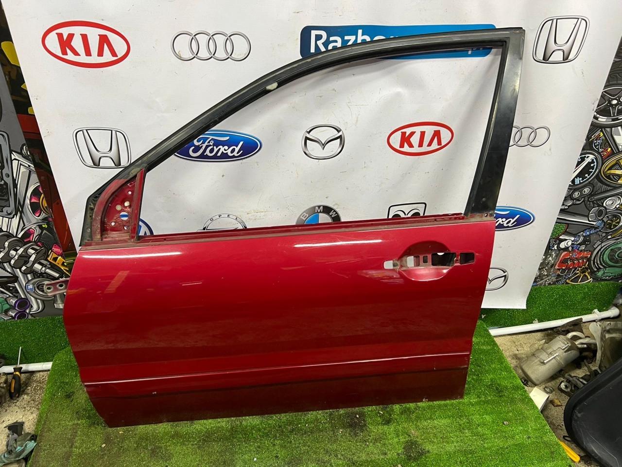 дверь передняя левая Mitsubishi Lancer 9 поколение 2004, 1.6 л., 4G18, бензин, АКПП, пурпурный, седан, передний привод - фото №1