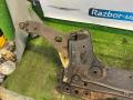 балка подвески передняя (подрамник) Ford Focus 1 поколение [рестайлинг] 2004, 1.8 л., бензин, хетчбэк 5 дв. - фото №7