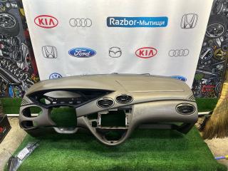 панель передняя салона (торпедо) Ford Focus 1 поколение CAK 2001, 2.0 л., AODB, бензин, АКПП, седан
